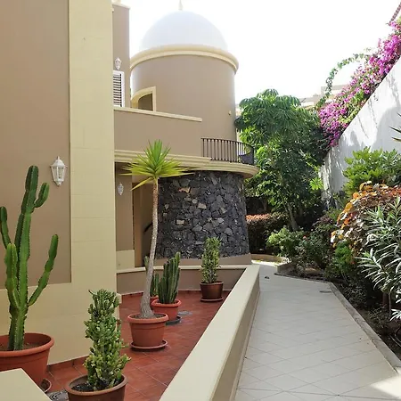 Frailes Apartment