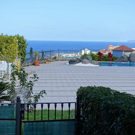 Frailes Apartment