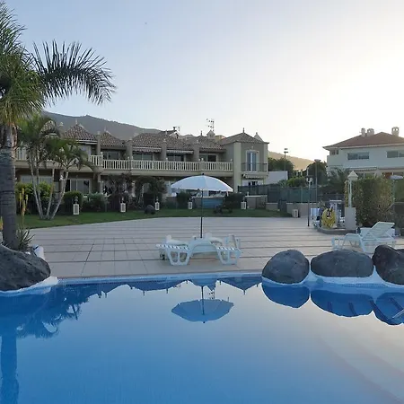 Frailes Apartment