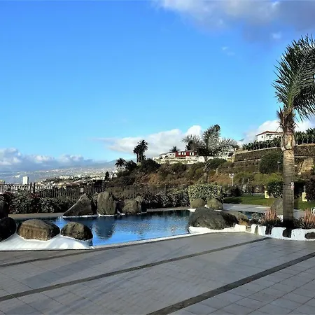 Frailes Apartment