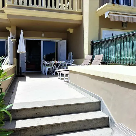 Frailes Apartment *